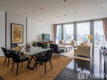 Luxury 3-Bedroom Condo at The Ritz-Carlton | 210 SQM