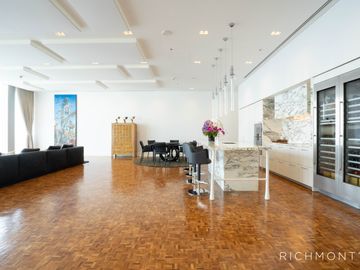 Exclusive 3+1 Bedroom Luxury Condo at The Ritz-Carlton