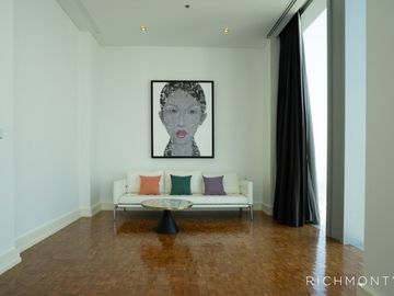 Exclusive 3+1 Bedroom Luxury Condo at The Ritz-Carlton