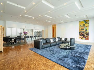 Exclusive 3+1 Bedroom Luxury Condo at The Ritz-Carlton