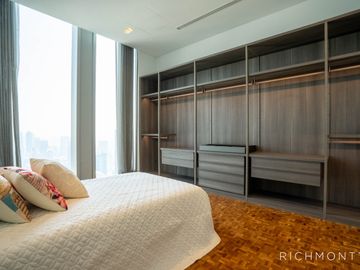 Exclusive 3+1 Bedroom Luxury Condo at The Ritz-Carlton