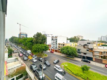 Departamento - Santiago de Surco