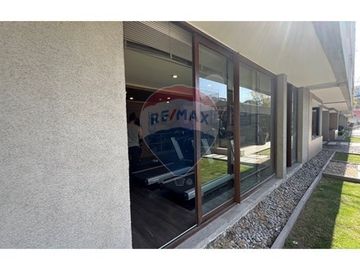Oportunidad! Depto 2D + est + bod, pasos metro