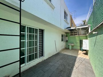 Casa en Venta en Campestre Bugambilias, SJR, Querétaro.