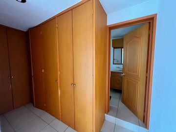 Casa en Venta en Campestre Bugambilias, SJR, Querétaro.