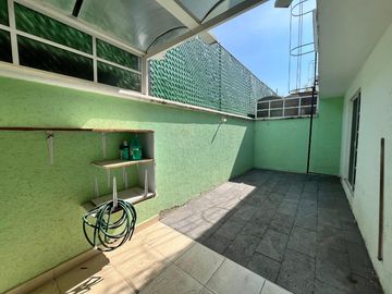 Casa en Venta en Campestre Bugambilias, SJR, Querétaro.