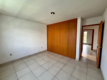 Casa en Venta en Campestre Bugambilias, SJR, Querétaro.