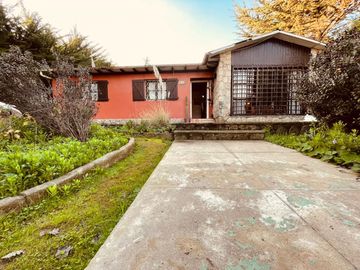 Gran casa a tres cuadras del centro de El Tabo