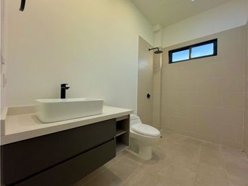 Casa campestre de diseño arquitectónico vanguardista