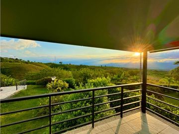 Casa Campestre con una vista espectacular al valle de Risaralda