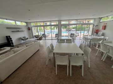 Alquiler Depto. 2 amb. en Plaza Portezuelo. Nordelta