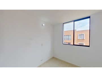 APARTAMENTO EN VENTA CONJUNTO PETREL MOSQUERA