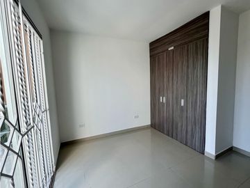 SE VENDE HERMOSA CASA EN LOS ALPES