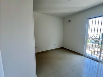 SE VENDE HERMOSA CASA EN LOS ALPES
