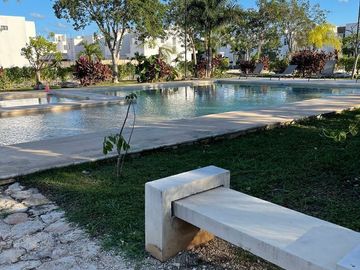 Casa en Venta, en Cholul al Norte de Mérida