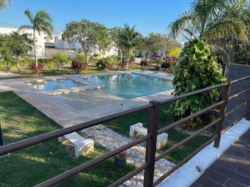 Casa en Venta, en Cholul al Norte de Mérida