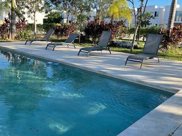 Casa en Venta, en Cholul al Norte de Mérida