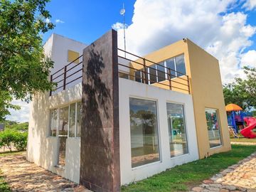 Casa en Venta, en Cholul al Norte de Mérida