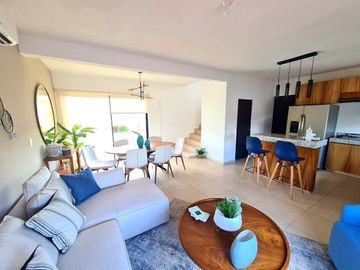 Casa en Venta, en Cholul al Norte de Mérida