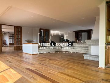 Penthouse Clásico en Renta en Sierra Chalchihui