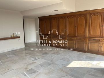 Penthouse Clásico en Renta en Sierra Chalchihui