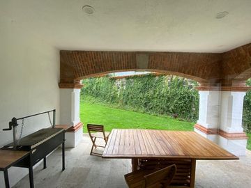 Casa en Renta en Club de Golf los Encinos