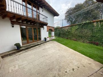Casa en Renta en Club de Golf los Encinos