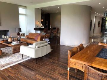 Casa en venta en fairway Club de Golf los Encinos