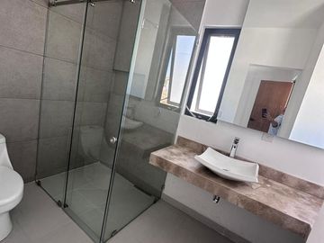 Casa en  residencial puerta de hierro