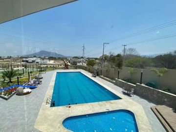 Casa en  residencial puerta de hierro