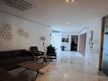Departamento con amenidades y vista panorámica en San Ángel
