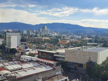 Departamento con amenidades y vista panorámica en San Ángel