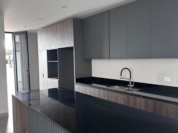 Casa en  PUERTA DE HIERRO