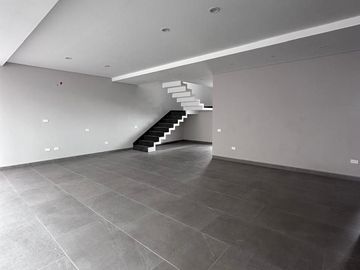Casa en  PUERTA DE HIERRO