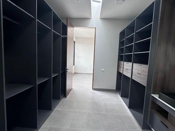 Casa en  PUERTA DE HIERRO