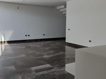 Casa en  RESIDENCIAL PUERTA DE HIERRO
