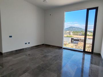 Casa en  RESIDENCIAL PUERTA DE HIERRO