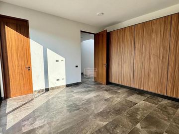 Casa en  RESIDENCIAL PUERTA DE HIERRO