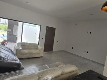 Casa en  fraccionamiento colinas universitaria