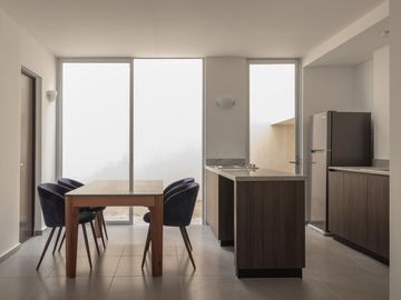 Departamento de 2 recámaras con amenidades en venta en Chuburná, Mérida