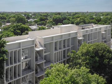 Departamento de 2 recámaras con amenidades en venta en Chuburná, Mérida