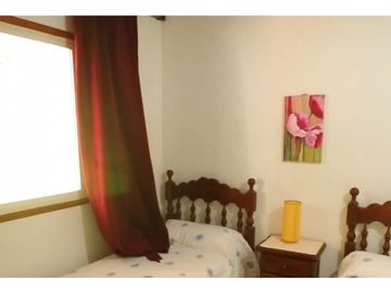 CASA DE 4 AMBIENTES CON PILETA EN LO MEJOR DE SIERRA DE LOS PADRES