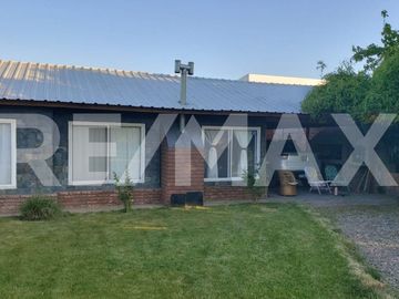 VENTA CASA 3 DORM.VILLA EL CHOCON.LAS HUELLAS