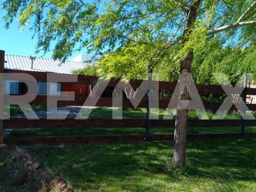 VENTA CASA 3 DORM.VILLA EL CHOCON.LAS HUELLAS