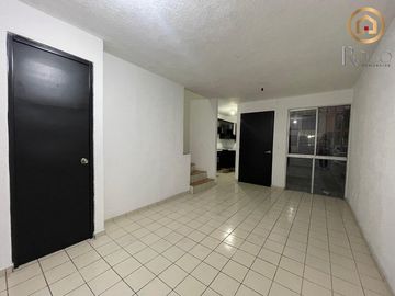 Casa en Venta con facilidades de pago en Fraccionamiento Real del Valle, Tlajomulco