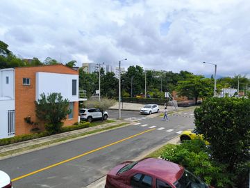 CASA en ARRIENDO en Pereira Galicia