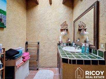 Casa en venta en Fraccionamiento Colinas del Bosque