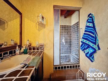 Casa en venta en Fraccionamiento Colinas del Bosque