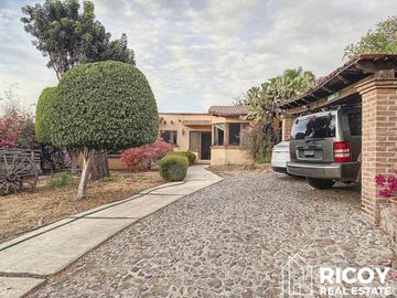 Casa en venta en Fraccionamiento Colinas del Bosque