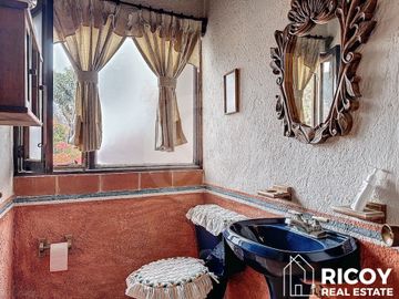 Casa en venta en Fraccionamiento Colinas del Bosque